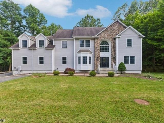 House for sale in Randolph, New Jersey