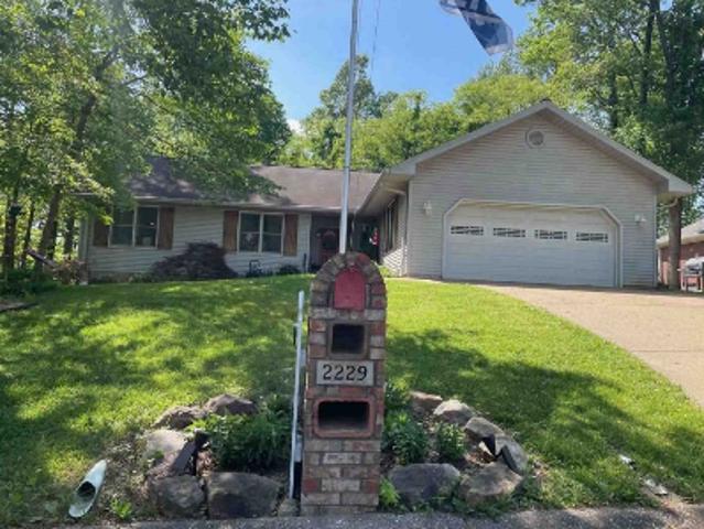 House for sale in Evansville, Vanderburgh County