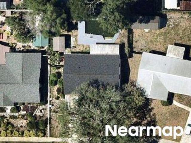 House for sale in Town 