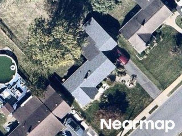 House for sale in Avenel, New Jersey