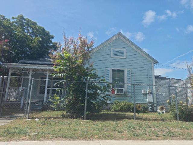 House for sale in San Antonio, Bexar County