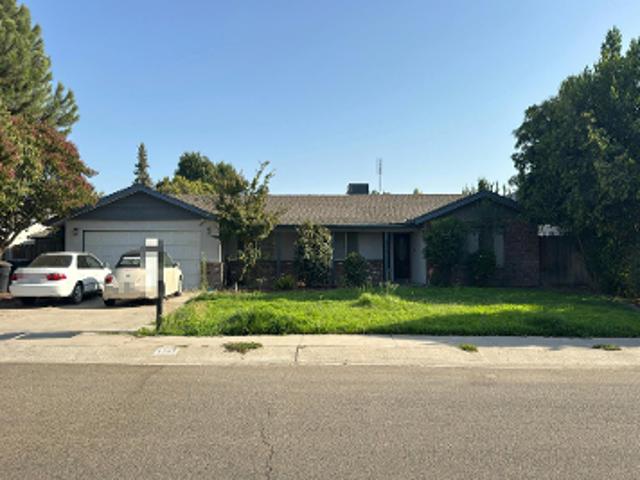 House for sale in Tulare, California