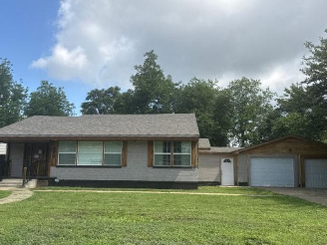House for sale in Chickasha, Oklahoma