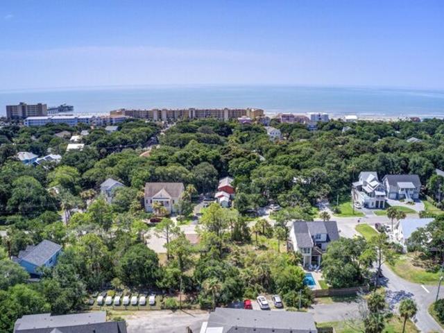 Land for sale in Folly Beach