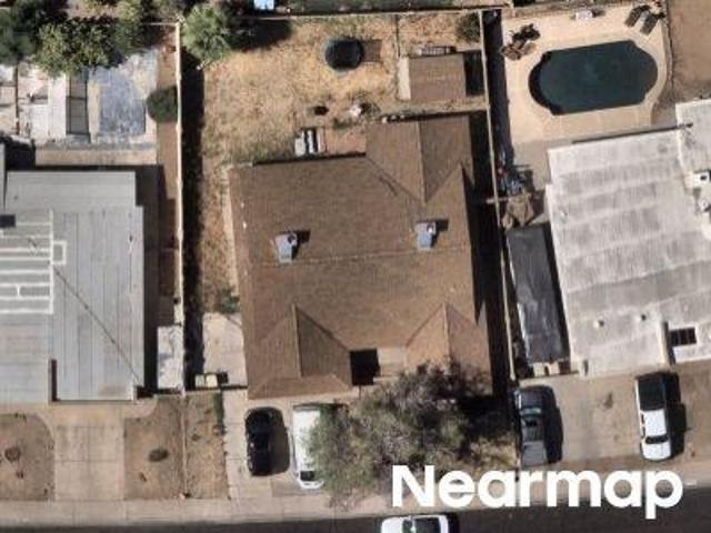 House for sale in Paseo place, Glendale