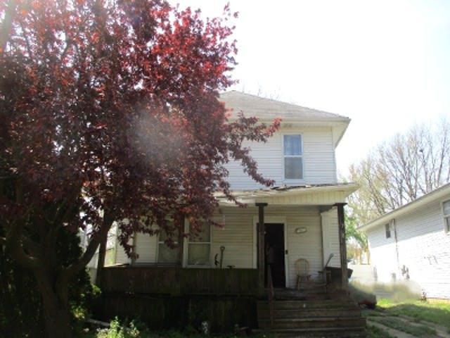 House for sale in Mclean, Illinois