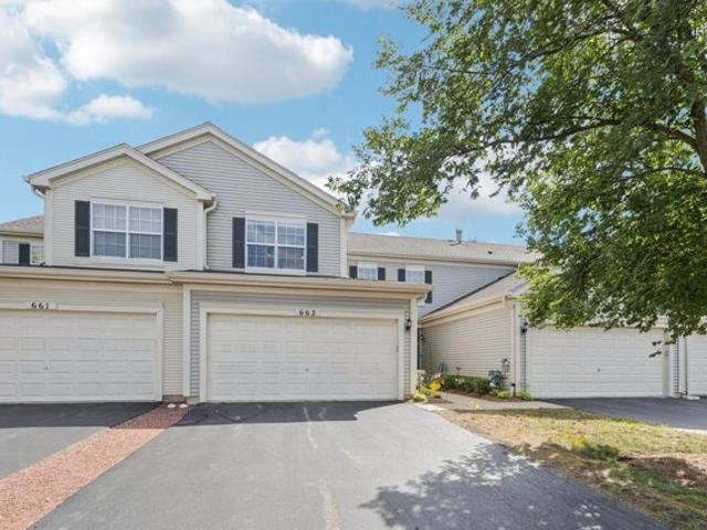 House for sale in Round Lake