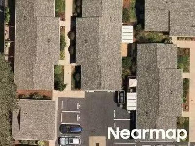 House for sale in Springfield