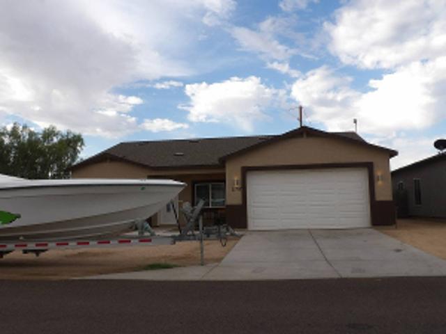 House for sale in Wittmann, Arizona