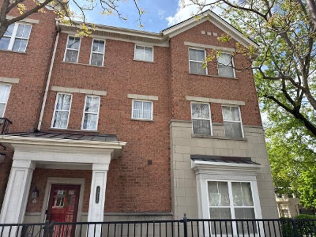 Condo for sale in Chicago Park, Illinois