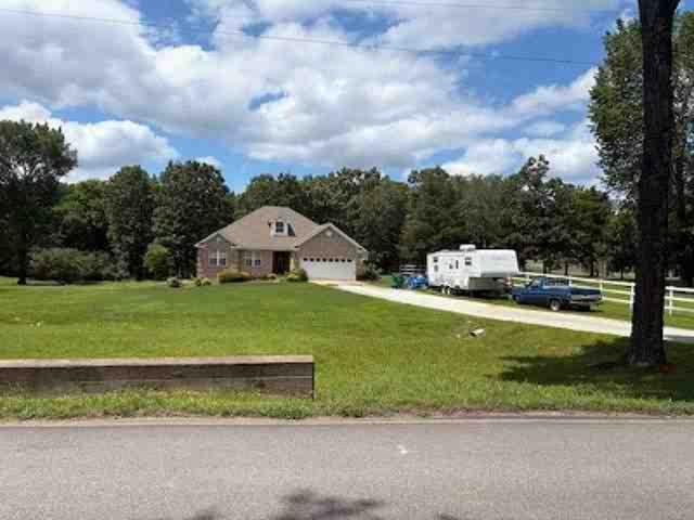 House for sale in Ark