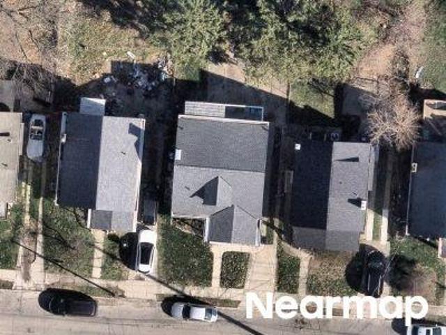 House for sale in Roselawn, Ohio