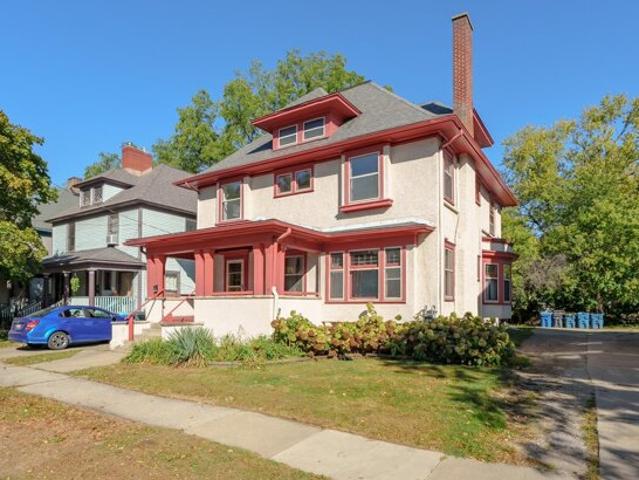 House for sale in Kalamazoo