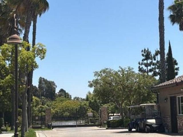 House for sale in Inglewood, California