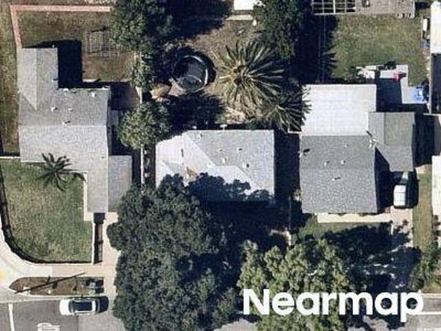 House for sale in Compton