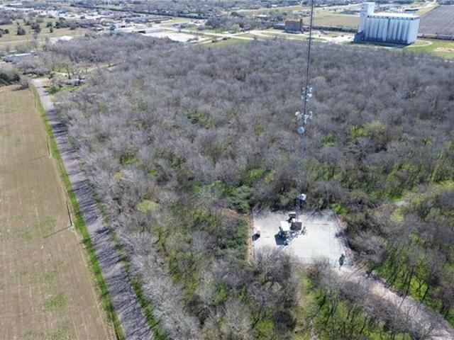 Land for sale in Edna, Texas