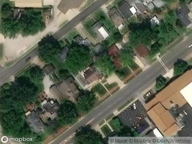 House for sale in Carmi, Illinois