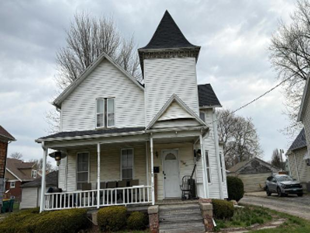 House for sale in Galesburg, Illinois