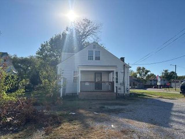 House for sale in Belleville, Illinois
