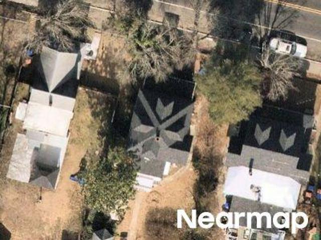 House for sale in Millville