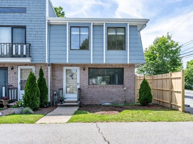 Condo for sale in Hyannis, Hyannis Condo for sale in Hyannis, Hyannis