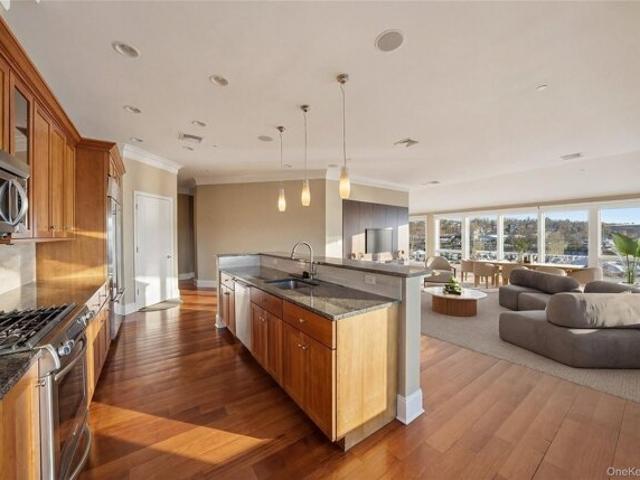Condo for sale in Tarrytown, New York