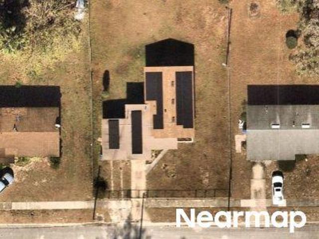 House for sale in Deland