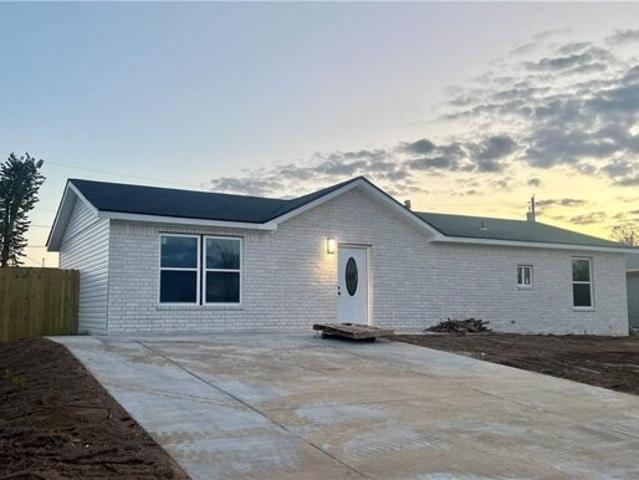 House for sale in Ark