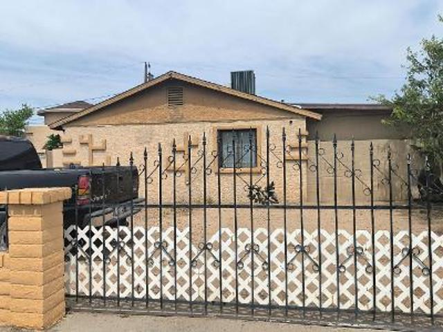 House for sale in Laveen, Arizona