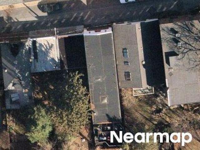 House for sale in Lancaster