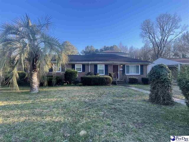 House for sale in Cheraw