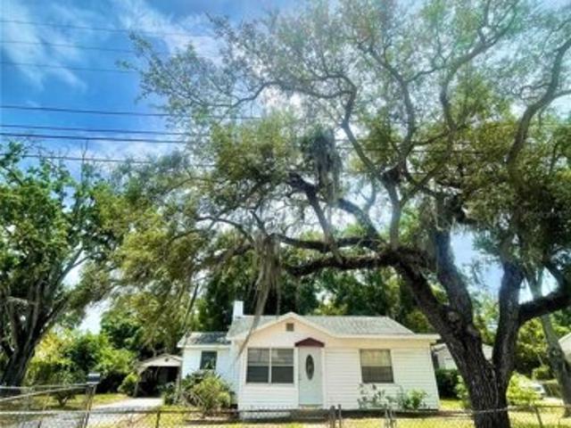 House for sale in Tarpon Springs