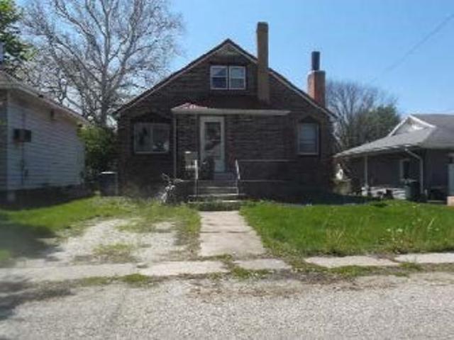 House for sale in Cissna Park, Illinois
