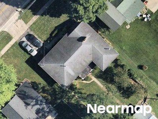 House for sale in Napoleon