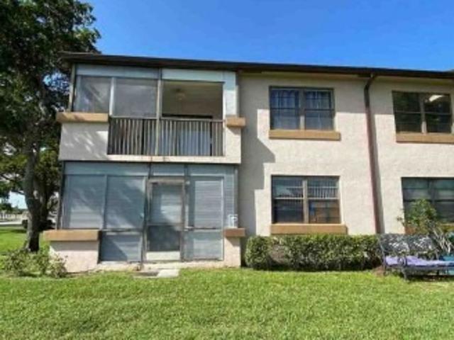 Condo for sale in Tamarac, Florida