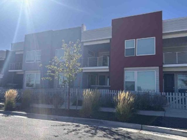 Property for sale in Daybreak, South Jordan