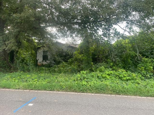 House for sale in Columbus, North Carolina