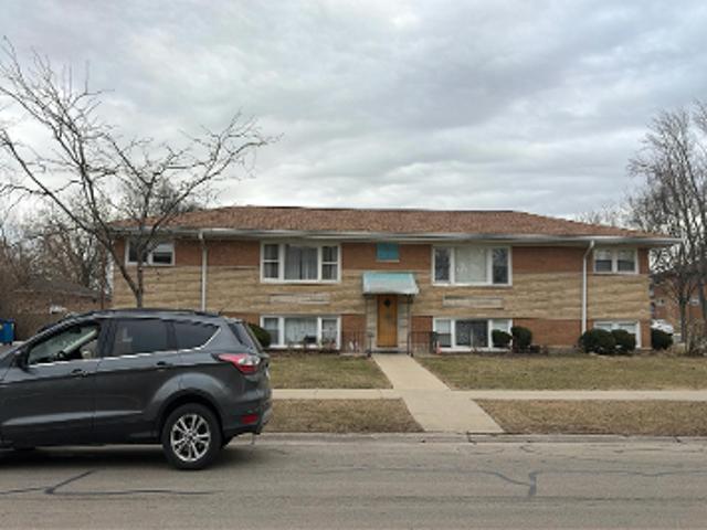 House for sale in Addison, Illinois