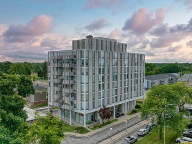 Condo for sale in Jackson