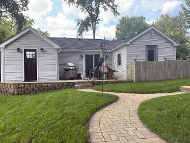 House for sale in Antioch, Illinois
