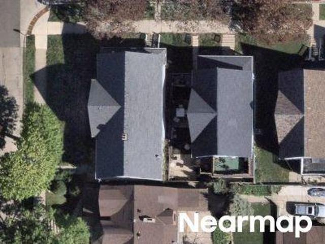 House for sale in Milwaukee, Wisconsin