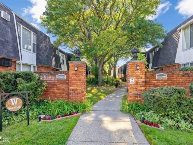 Condo for sale in Oak Park, Michigan