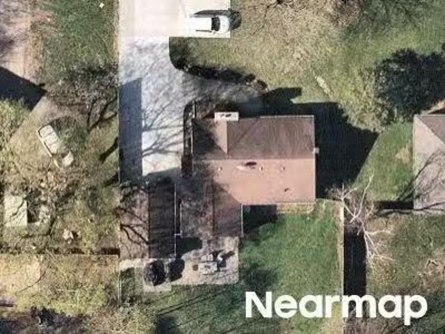 House for sale in Portage