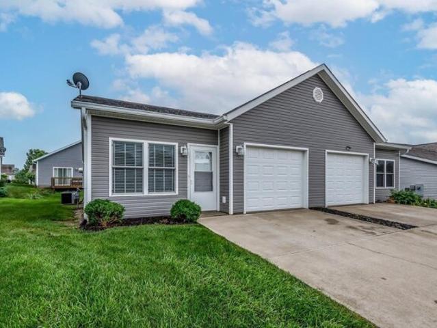 Condo for sale in Bloomington Condo for sale in Bloomington