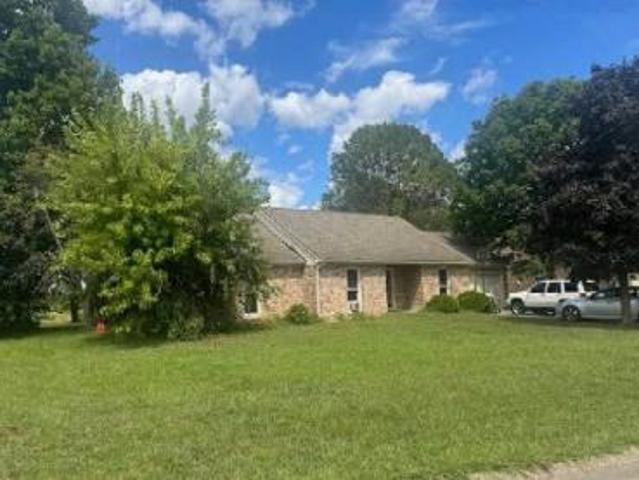 House for sale in Scottsburg, Indiana