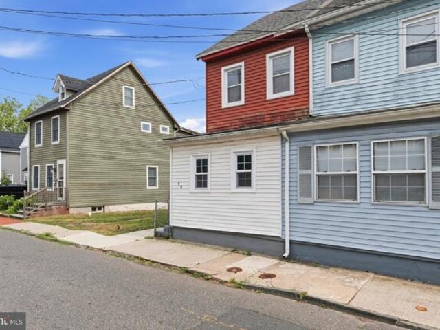 House for sale in Mount Holly, New Jersey