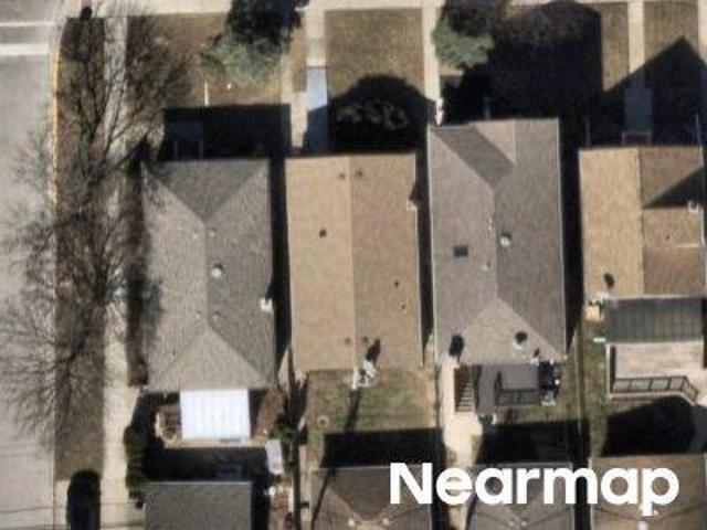 House for sale in Illinois