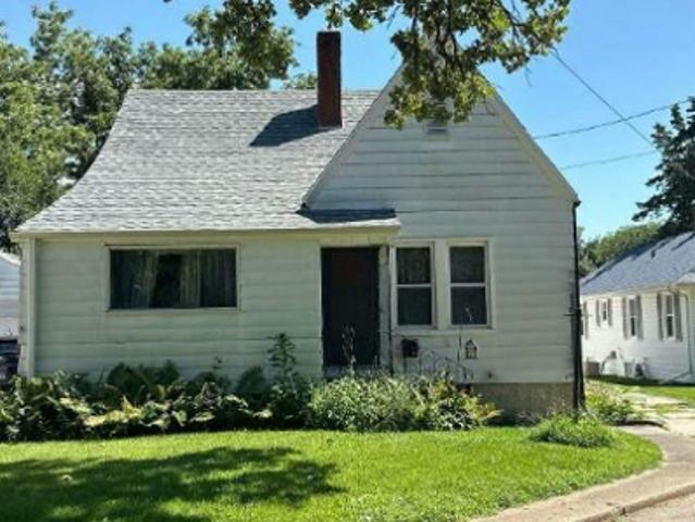 House for sale in Dixon, Illinois