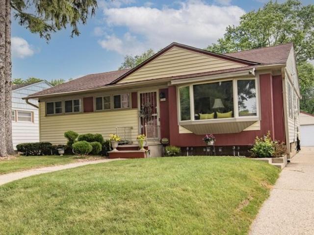 House for sale in Milwaukee, Wisconsin