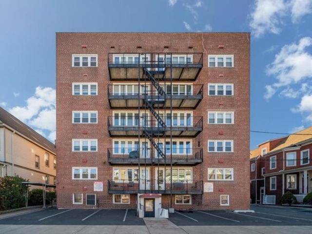 Condo for sale in Bayonne Condo for sale in Bayonne